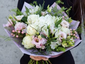 Buchet flori roz livrare flori mures